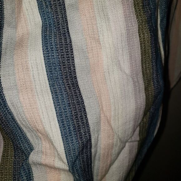 SONOMA VERTICAL STRIPE LIGHTWEIGHT  BAGGY BUTTON DOWN SHIRT SIZE MEDIUM - Picture 6 of 6